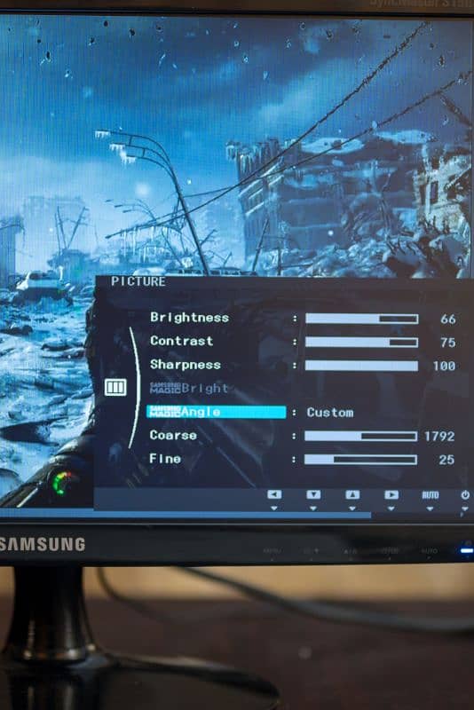 Samsung Full HD LED montor 20 inch gaming montor 5