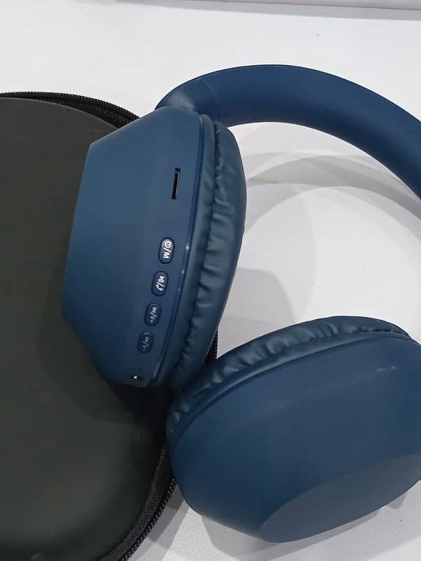 SONY xm5 clone headphone. 7