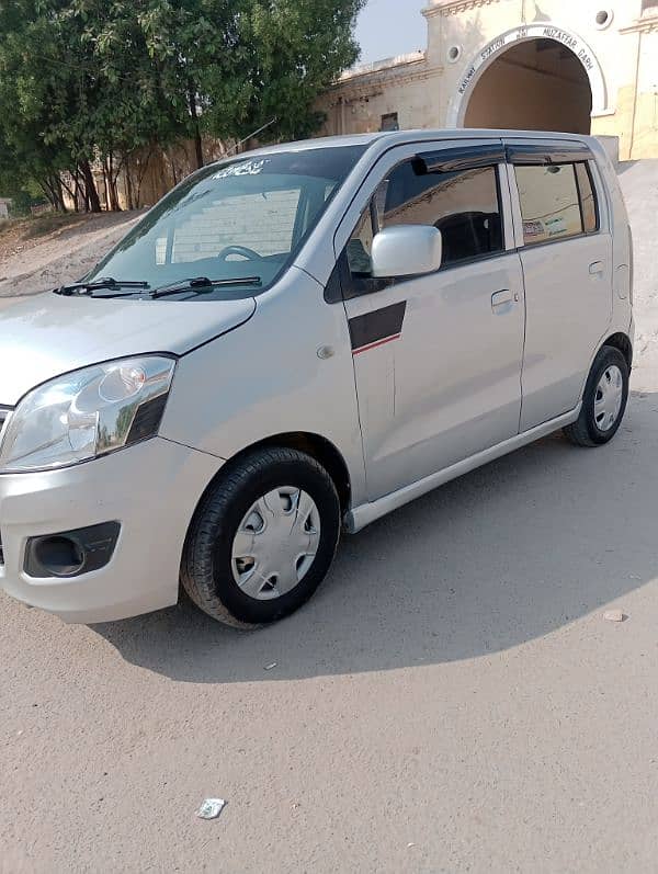 Suzuki Wagon R 2016 3