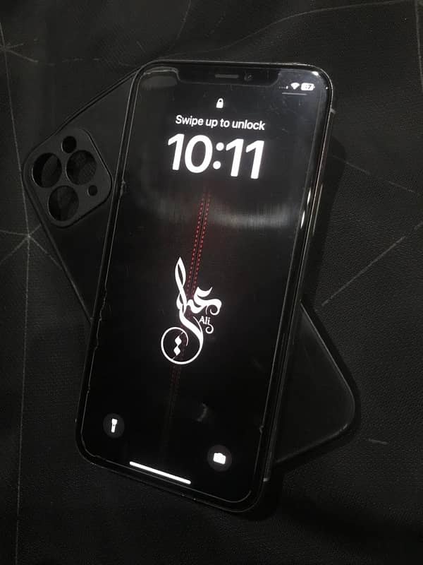 iPhone 11 pro 8