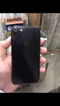 iPhone 7 pta aprop 128 gb battery health 100 finger not working