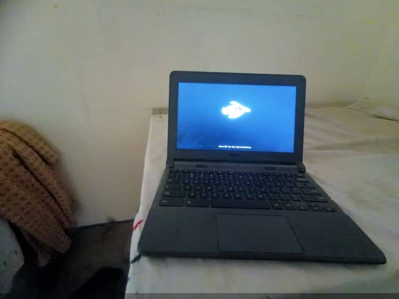 dell window Chromebook 1