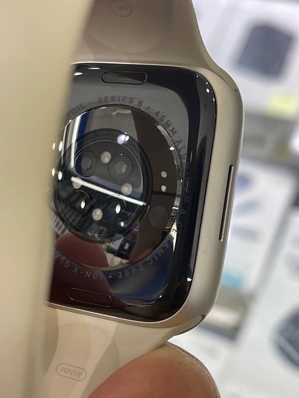 Apple Watch Series 8    complete box 2