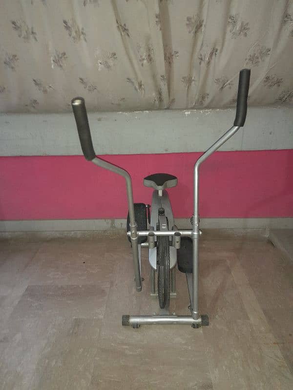 Elliptical Exercise Bike 3