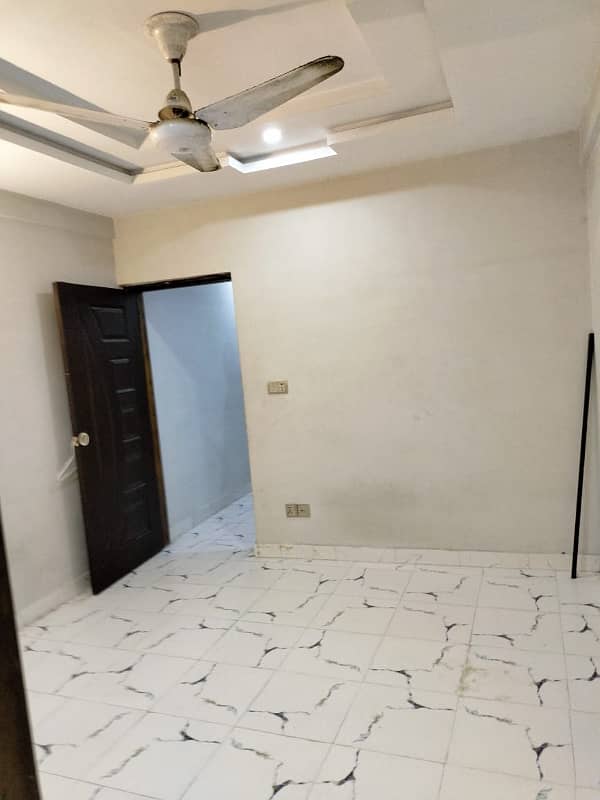 1 Bedroom Unfurnished Apartment Available For Sale in E/11/4 5