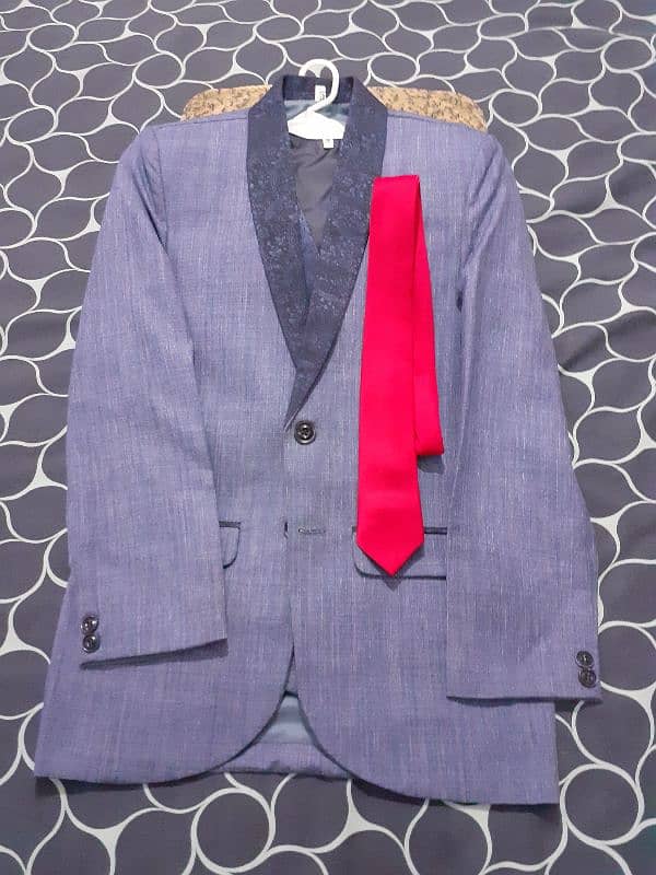 2 sets of (3pc Suit) 8