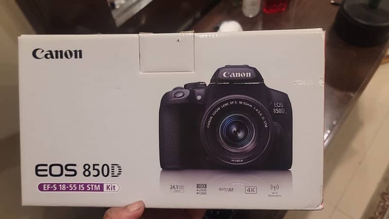 EOS canon 850D 5