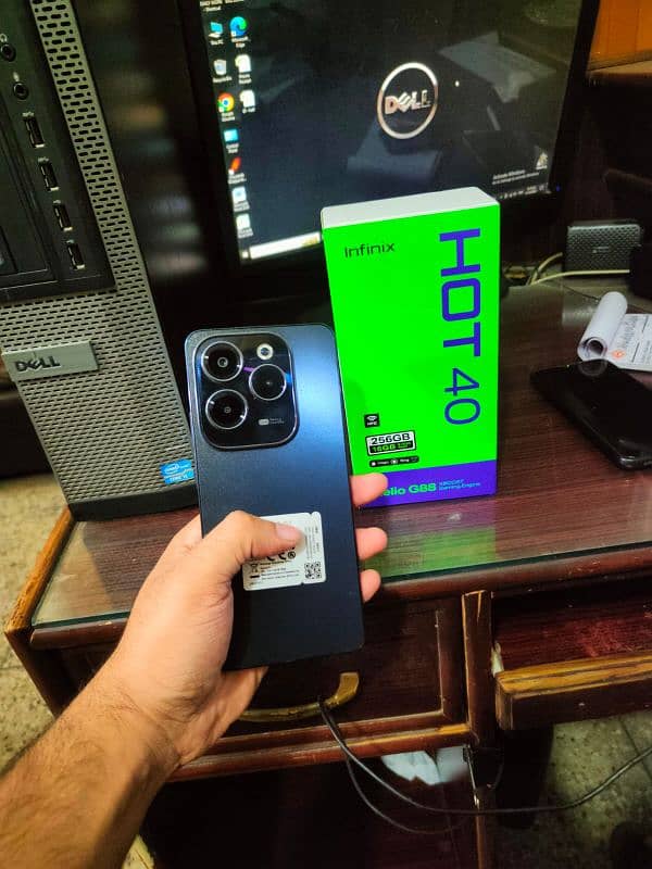 Infinix Hot 40 0