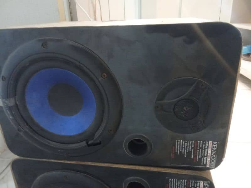 full bass speaker with amplifier 3