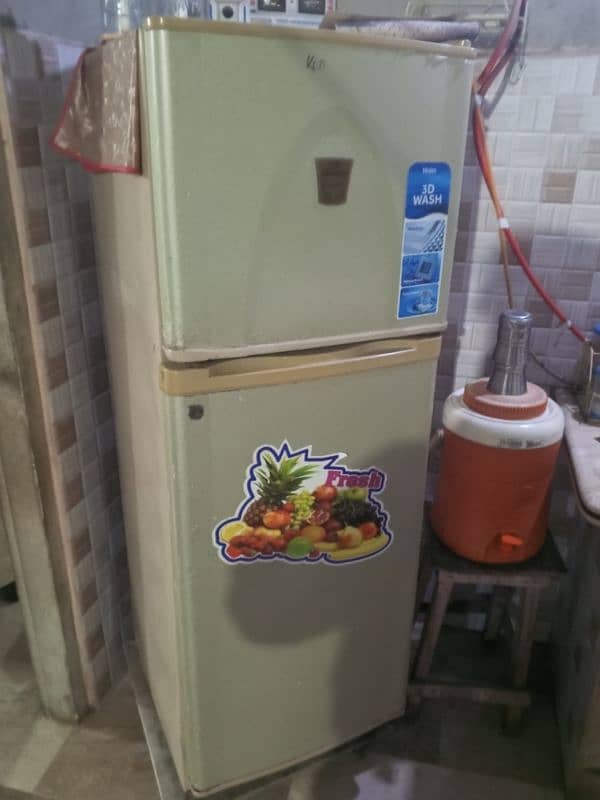 refrigerator 0