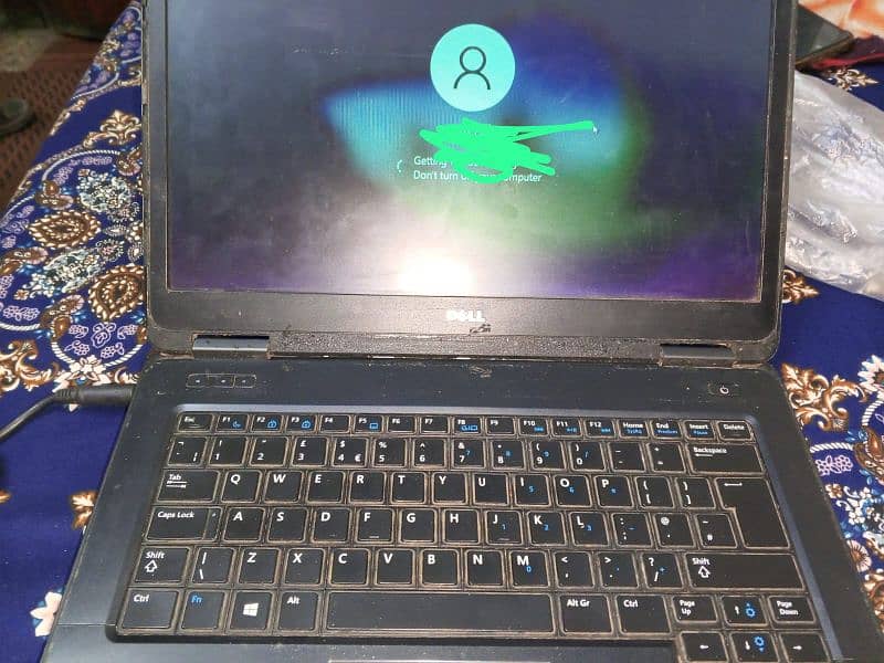 Dell latitude E5440 5th generation 1