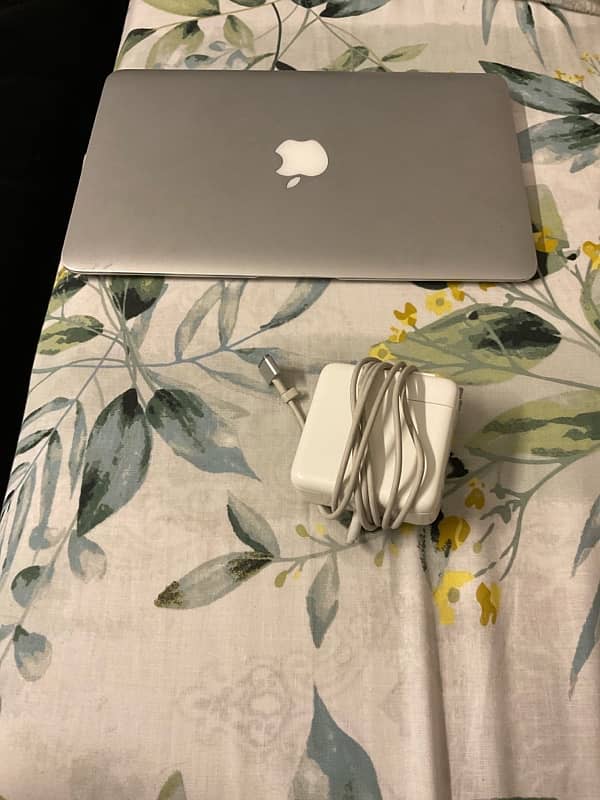 Apple MacBook Air, 2016 2