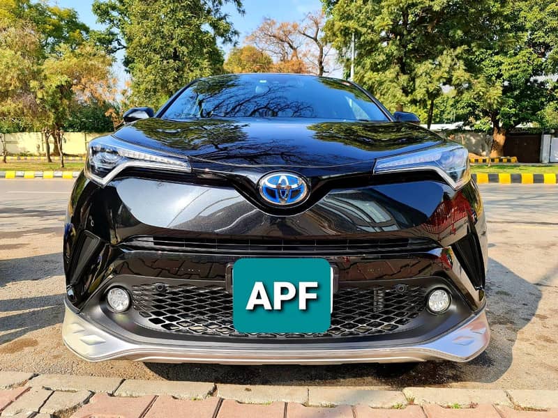 Toyota C-HR 2017 G LED 8