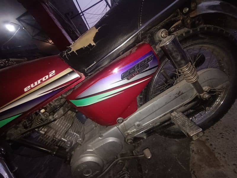 Honda 125 2013 5