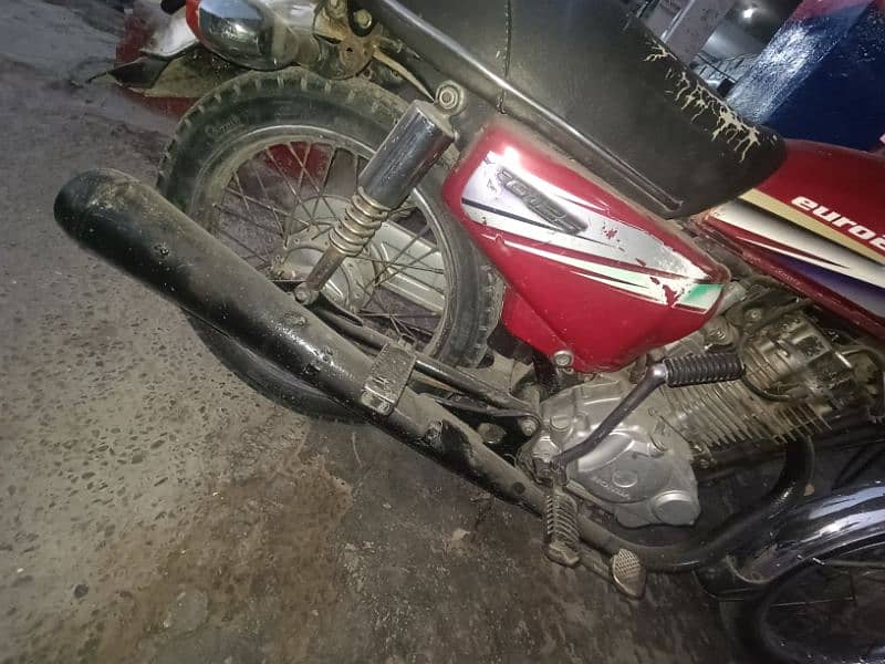 Honda 125 2013 7