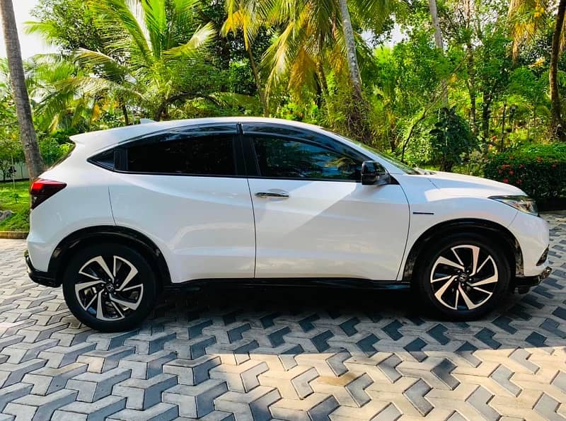 Honda Vezel 2018 3