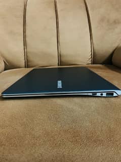 Samsung Galaxy Book i5