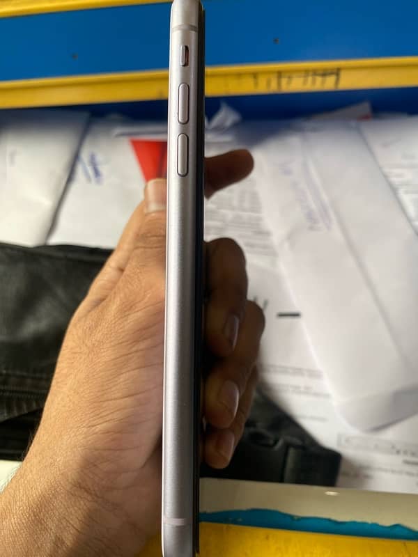 iphone 11 non pta ( jv ) 64 GB 1