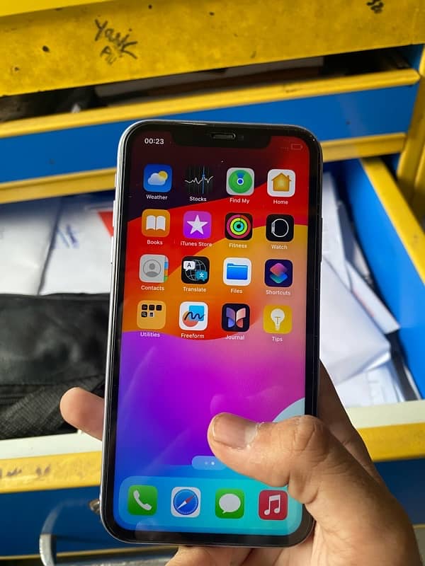 iphone 11 non pta ( jv ) 64 GB 6