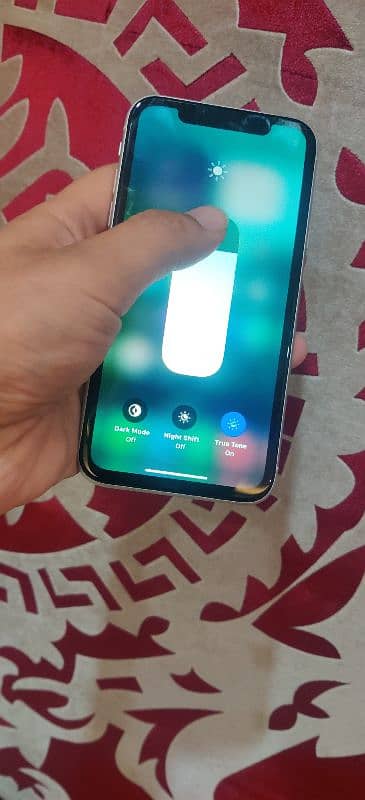 iphone Xr. jv 64gb. 3