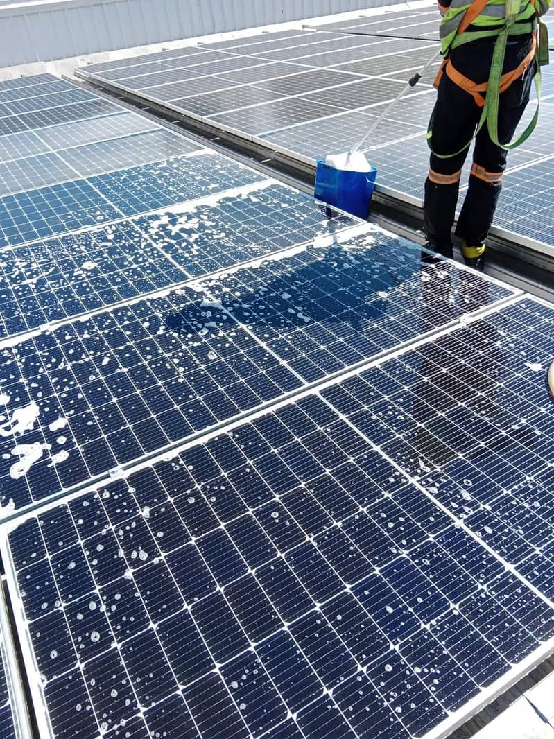 solar panel washing/Solar/Solar Plate/Solar System/Solar Installation/ 4