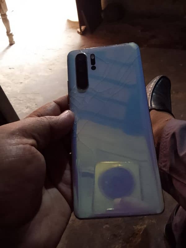 Huawei p30 pro 128gb single sim NON PTA 4