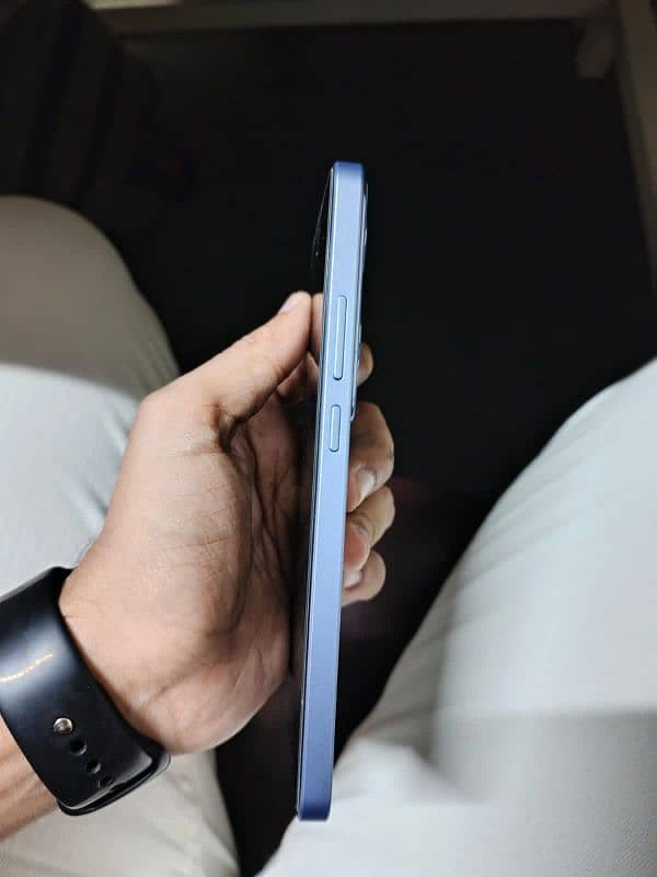 Oppo Reno 11 F / Box open but 10/10 condition 6