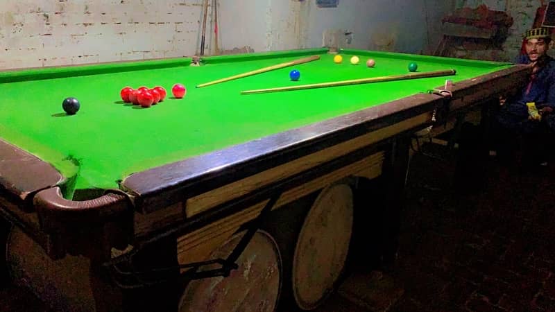 Snooker Table 6