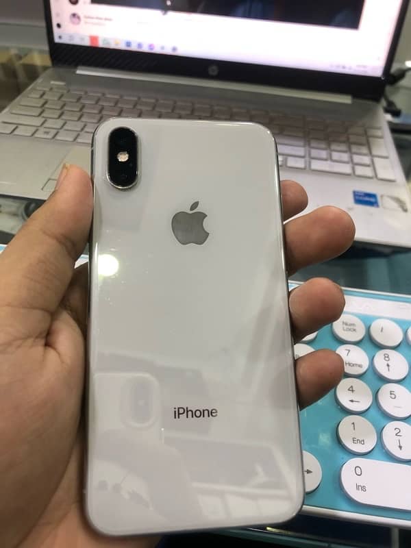 iphone xs 64 Gb factory unlock 3