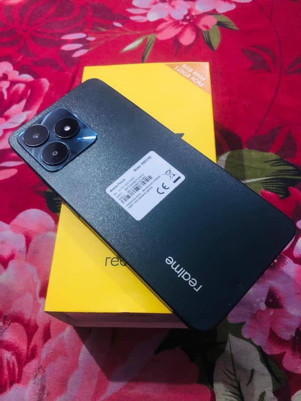 Realme C53 0