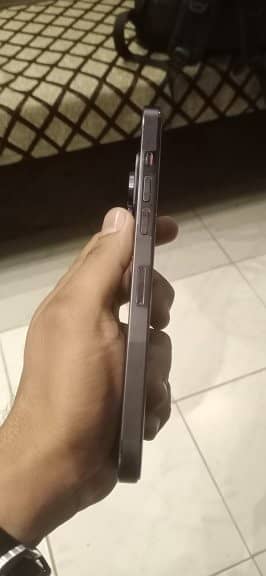 IPHONE 14 Pro Max 256 GB Non PTA 6