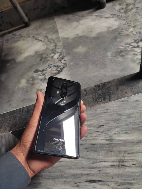 i am selling my OnePlus 8 pro ram 8+8 rom 128 0