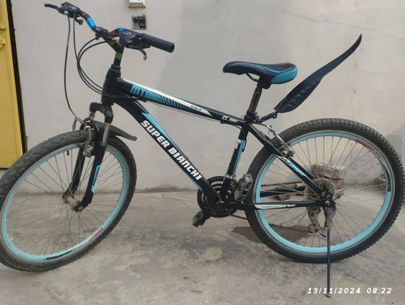 bicycle cycle for sale in mint condition 0