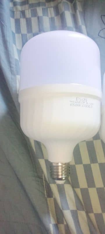 new led bulbs led lights SMD wholesale price pa dastiyab hy 16