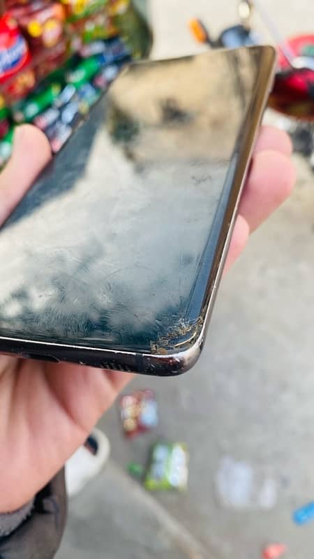 Samsung s10 screen broken and dot 0