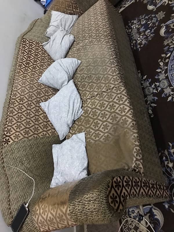 5 seater sofas condition 10/8 1