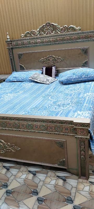 Bed Set For Sale//wooden B bed with(Side & dressing Table)//Showcase// 2