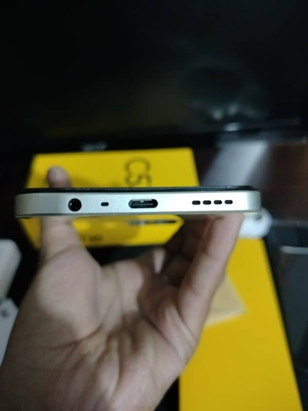 Realme C 53 4