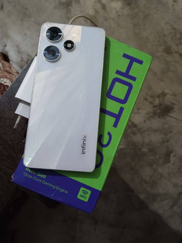 Infinix Hot 30 0