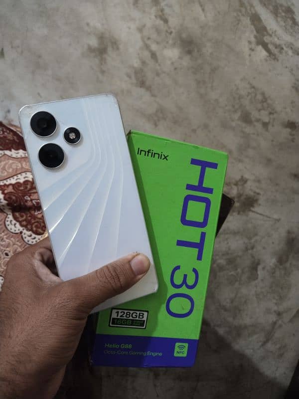 Infinix Hot 30 1