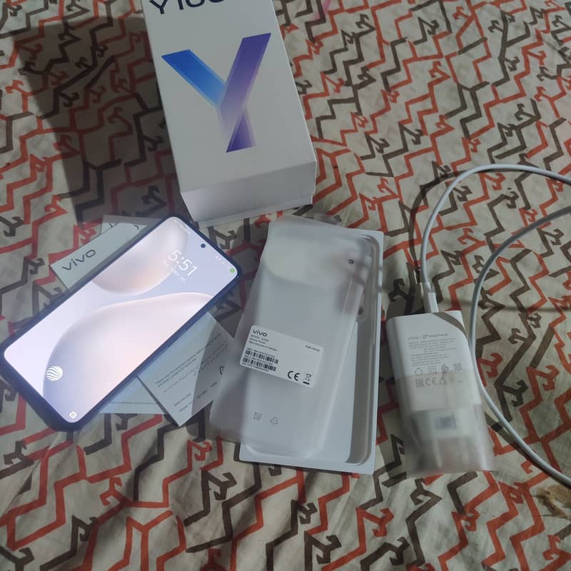 Vivo y100 8+8_256GB 3