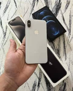 iphone x  256gb WhatsApp number 03407399480