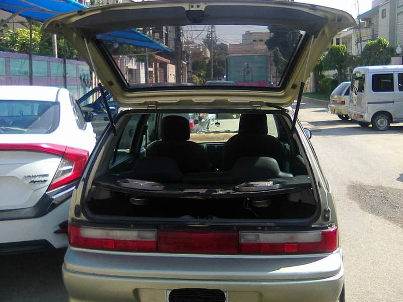 SUZUKI CULTUS VXR MODEL 2003 METALLIC GOLD COLOUR BEHTREEN CONDITION 18