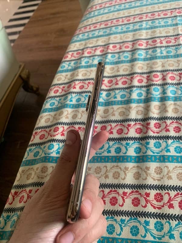 iphone xs max non pta 2