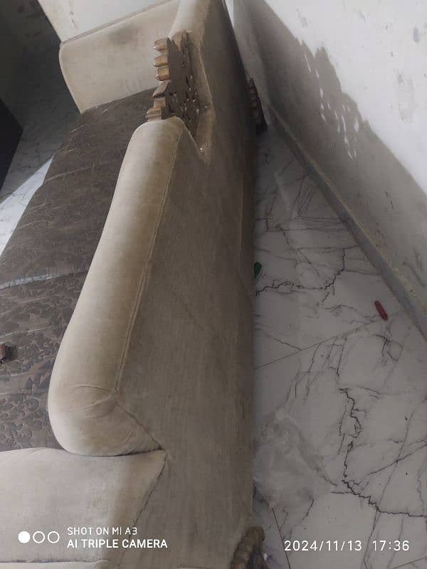 sofa for sale 0