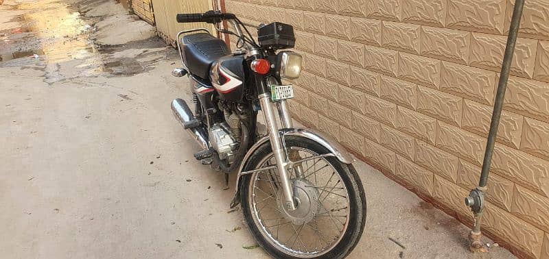 honda 125 2015 model rawalpindi punjab nmr 1