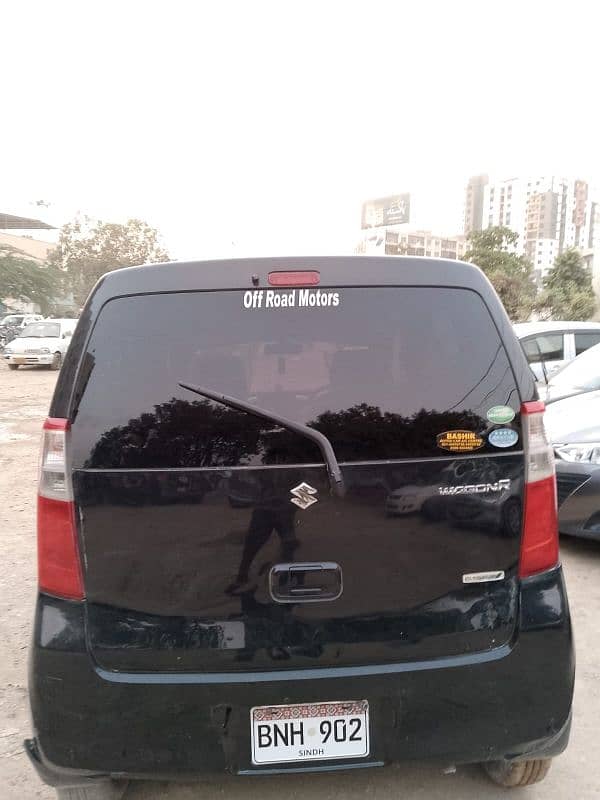 Suzuki Wagon R 2015 1