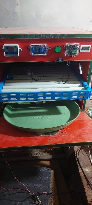 incubator/automatic incubator/Hatcher/Brooder 2