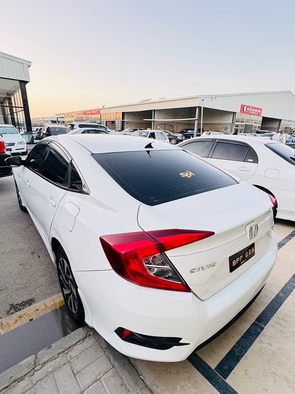 Honda Civic Oriel 2019 3