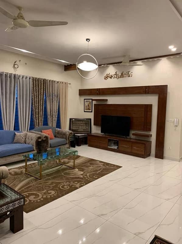 1 Kanal Furnished portion lower for rent in dha phase 7 near p. k. l. i 15